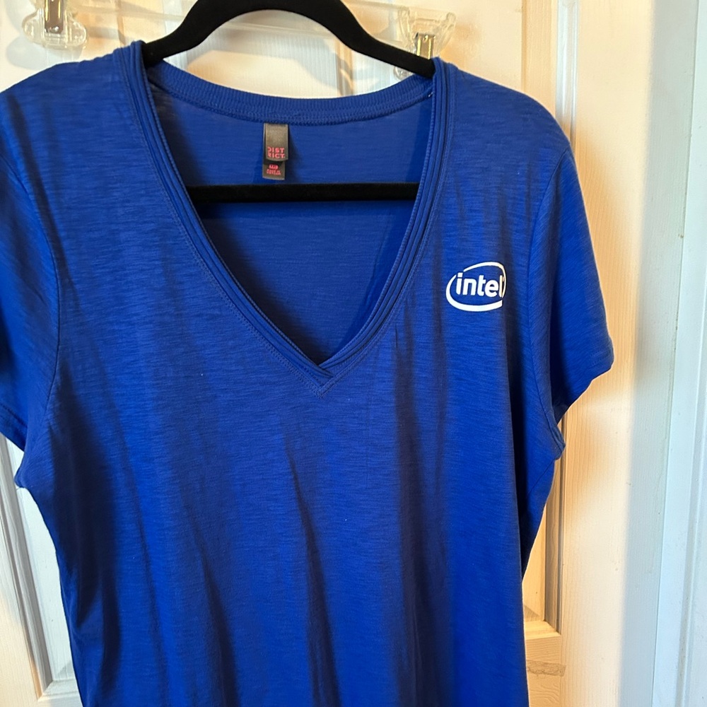 Brand New w/out tags, Intel V-Neck Women’s T-Shirt in vibrant royal blue.
